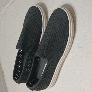 Steve Madden Slip Ons Women's Size 8.5